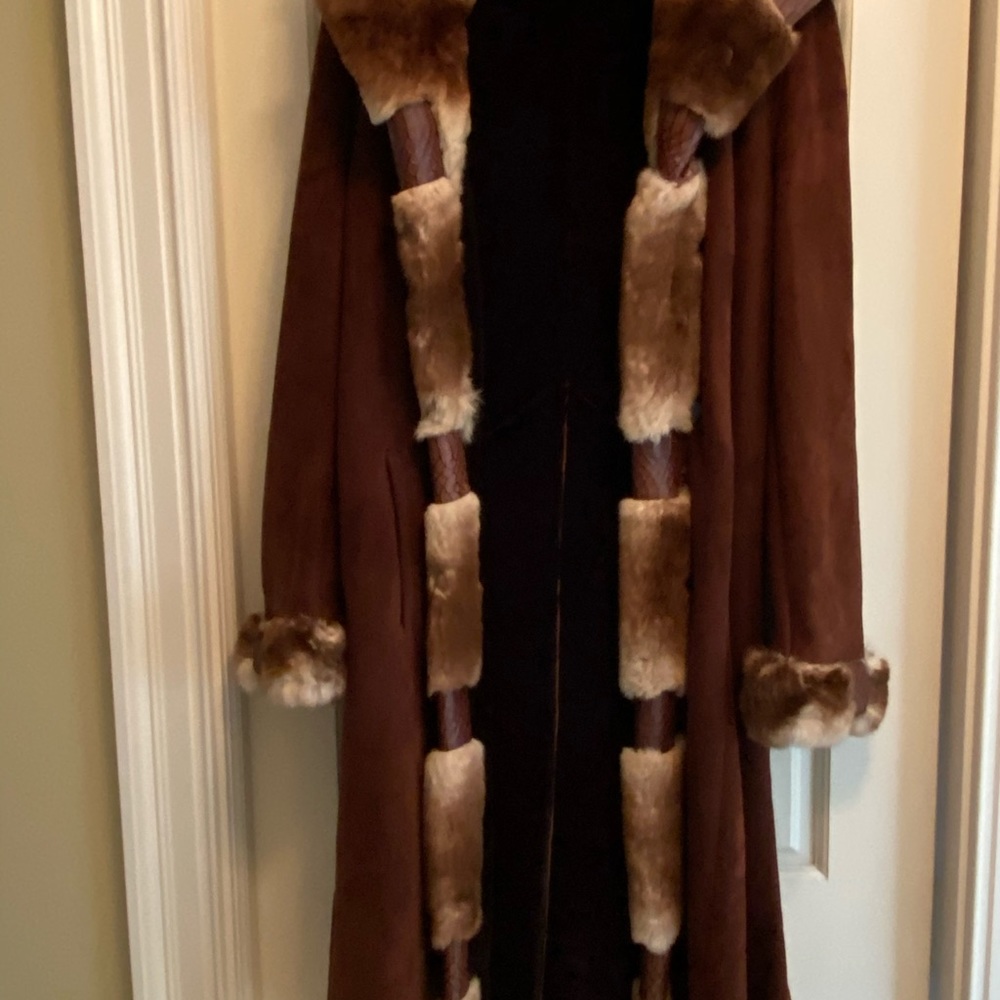 Ladies Brown shearling coat 4